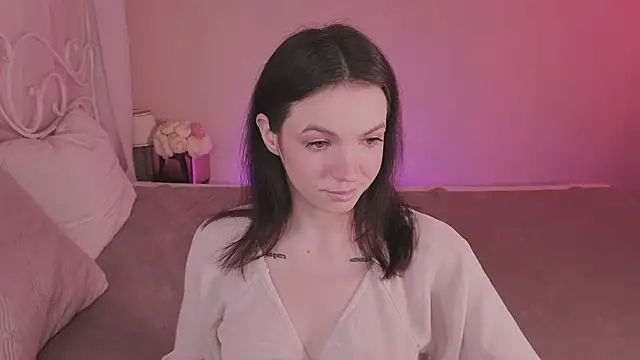 Loona Eclipse online show from October 15, 2025, 8:42 pm