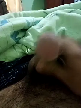 dywoo18 online show from February 7, 2026, 6:50 am