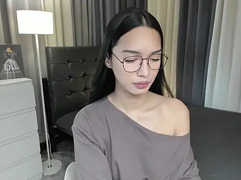 Snapshot of Blaire_Samantha chatting on December 5, 2025, 7:06 am Blaire Samantha online show from December 5, 2025, 7:06 am
