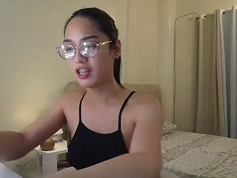 Snapshot of Blaire_Samantha chatting on February 23, 2026, 9:23 pm Blaire Samantha online show from February 23, 2026, 9:23 pm