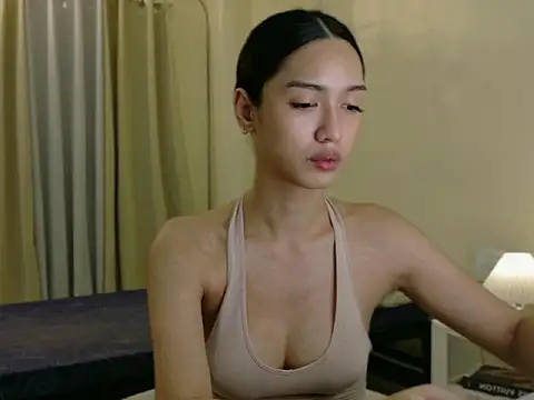 Snapshot of Blaire_Samantha chatting on May 6, 2026, 10:42 am Blaire Samantha online show from May 6, 2026, 10:42 am