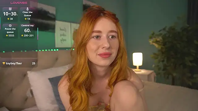 Lisafoxy  online show from March 18, 2026, 12:03 am