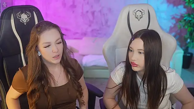 Ella 054 online show from October 7, 2025, 2:47 pm