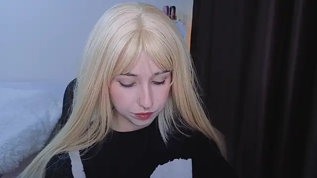 YukiMisa online show from September 28, 2025, 6:57 pm