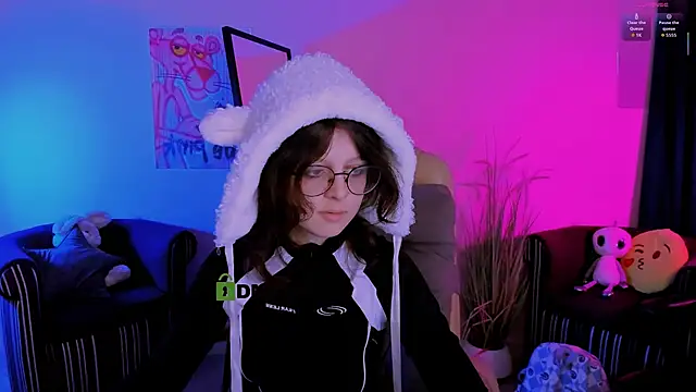 samanta hotty online show from November 9, 2025, 8:07 pm