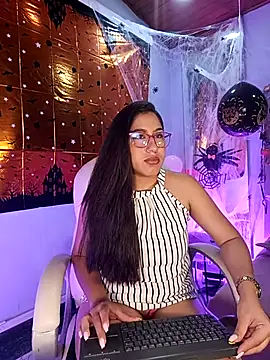 Karoline21 online show from October 20, 2025, 12:49 pm
