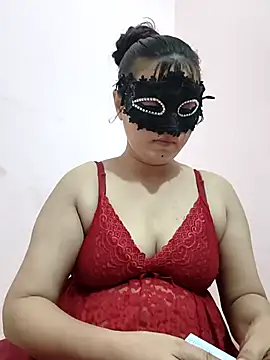 nice touch9733 online show from October 9, 2025, 3:21 pm