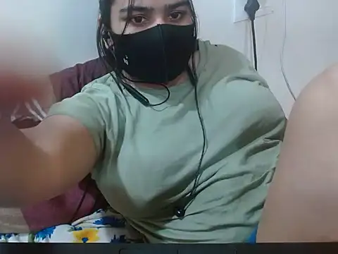 Snapshot of Nataliya_Singh chatting on February 24, 2026, 9:51 am Nataliya Singh online show from February 24, 2026, 9:51 am