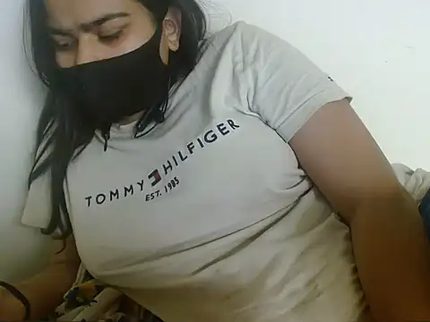 Snapshot of Nataliya_Singh chatting on March 1, 2026, 6:26 am Nataliya Singh online show from March 1, 2026, 6:26 am