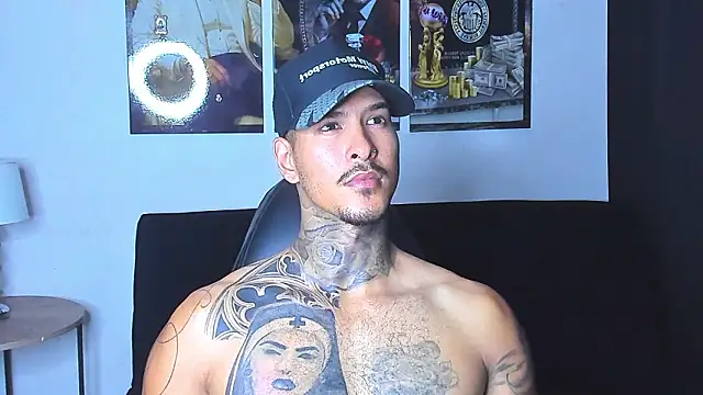 jiro kenji1 online show from February 12, 2026, 1:22 am