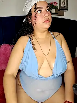 Snapshot of jesie_18x chatting on December 17, 2025, 7:20 pm jesie 18x online show from December 17, 2025, 7:20 pm