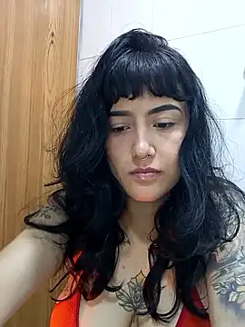 Jinx  x online show from November 14, 2025, 4:22 am