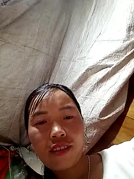 Snapshot of hera-00 chatting on October 7, 2025, 2:09 am hera-00 online show from October 7, 2025, 2:09 am