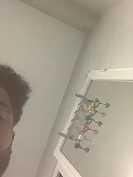 Snapshot of Bryan056_ chatting on March 28, 2026, 6:40 pm Bryan056 online show from March 28, 2026, 6:40 pm