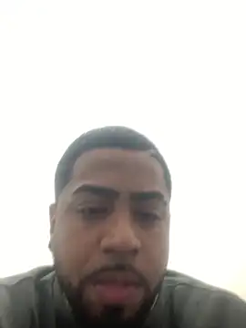 Snapshot of Bryan056_ chatting on April 10, 2026, 10:42 am Bryan056 online show from April 10, 2026, 10:42 am