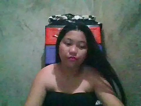 Snapshot of nikki_zapphire chatting on April 4, 2026, 6:11 am nikki zapphire online show from April 4, 2026, 6:11 am