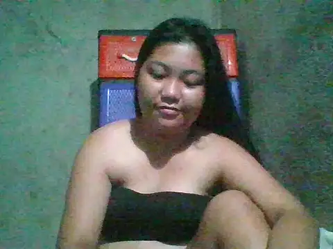 Snapshot of nikki_zapphire chatting on April 6, 2026, 12:19 am nikki zapphire online show from April 6, 2026, 12:19 am