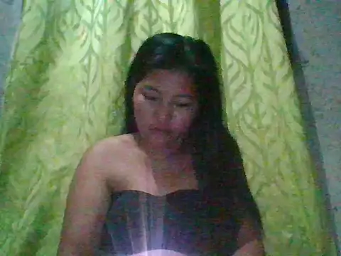 Snapshot of nikki_zapphire chatting on April 20, 2026, 8:21 pm nikki zapphire online show from April 20, 2026, 8:21 pm