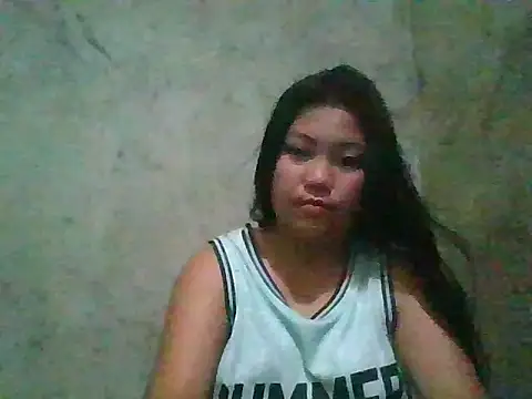 Snapshot of nikki_zapphire chatting on May 12, 2026, 12:30 am nikki zapphire online show from May 12, 2026, 12:30 am