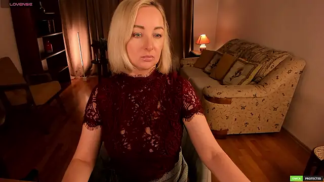 sexmom8 online show from March 19, 2026, 12:20 pm