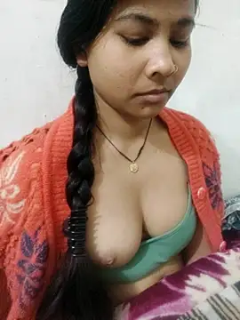 Snapshot of Vaani_Cutie chatting on February 14, 2026, 2:03 pm Vaani Cutie online show from February 14, 2026, 2:03 pm