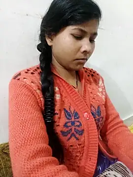 Snapshot of Vaani_Cutie chatting on February 15, 2026, 2:58 pm Vaani Cutie online show from February 15, 2026, 2:58 pm