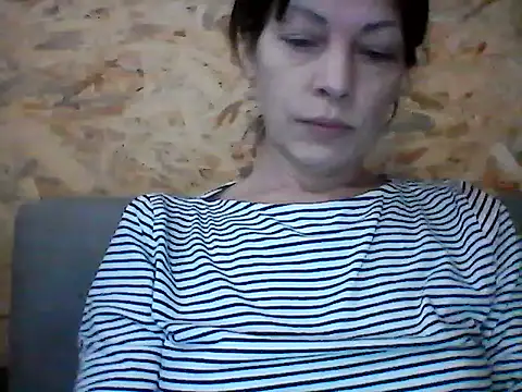 Snapshot of Milana38 chatting on February 18, 2026, 10:22 am Milana38 online show from February 18, 2026, 10:22 am