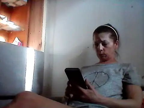 Snapshot of Milana38 chatting on June 18, 2026, 3:49 pm Milana38 online show from June 18, 2026, 3:49 pm