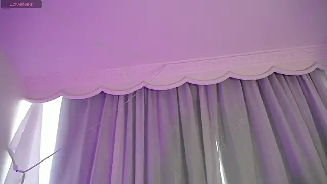Snapshot of Annie_A_ chatting on September 27, 2025, 11:59 am Annie A online show from September 27, 2025, 11:59 am