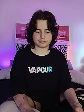 damienbeltmonth online show from November 21, 2025, 12:26 pm