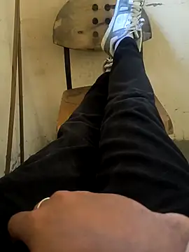 bigdick lickingexpert08 online show from February 23, 2026, 9:17 am