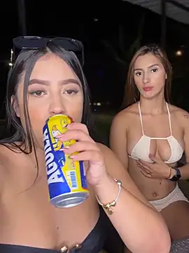 Emiily Moore1 online show from February 4, 2026, 11:42 pm