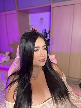Snapshot of Emiily_Moore1 chatting on July 17, 2026, 11:31 pm Emiily Moore1 online show from July 17, 2026, 11:31 pm
