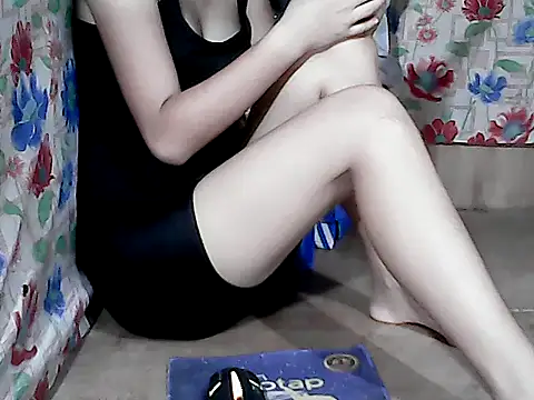 pinay-momm1682 online show from April 14, 2026, 10:54 am