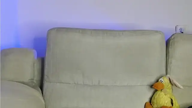 Raycatt1 online show from April 5, 2026, 11:51 am