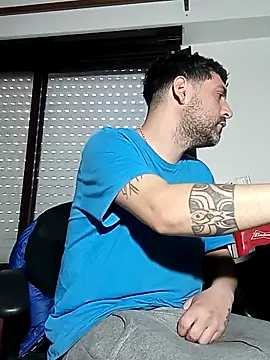 0800cristean online show from September 29, 2025, 5:40 pm