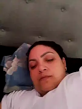 Snapshot of tiffany_Johnson1 chatting on May 3, 2026, 4:24 pm tiffany Johnson1 online show from May 3, 2026, 4:24 pm