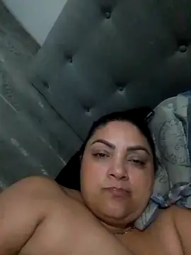Snapshot of tiffany_Johnson1 chatting on May 9, 2026, 12:27 am tiffany Johnson1 online show from May 9, 2026, 12:27 am