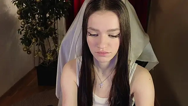 E l i z e  online show from January 15, 2026, 5:23 am