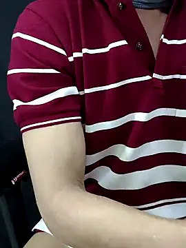 Snapshot of chocolate_alone chatting on January 17, 2026, 11:04 am chocolate alone online show from January 17, 2026, 11:04 am