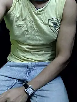 Snapshot of chocolate_alone chatting on February 2, 2026, 6:56 am chocolate alone online show from February 2, 2026, 6:56 am