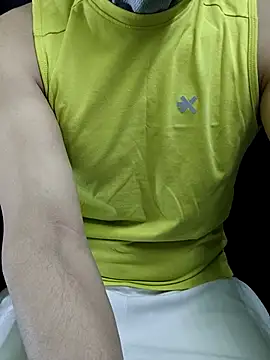 Snapshot of chocolate_alone chatting on February 4, 2026, 11:16 am chocolate alone online show from February 4, 2026, 11:16 am