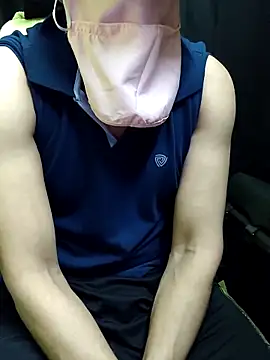 Snapshot of chocolate_alone chatting on March 4, 2026, 1:39 pm chocolate alone online show from March 4, 2026, 1:39 pm