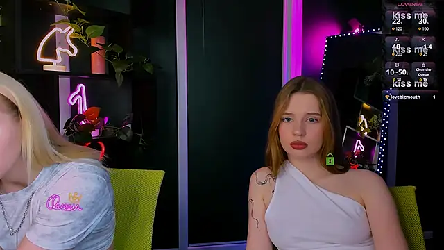 mila glow1 online show from May 30, 2026, 6:38 pm