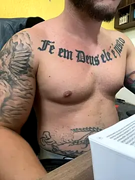 Snapshot of Pikadocee chatting on October 1, 2025, 5:19 pm Pikadocee online show from October 1, 2025, 5:19 pm