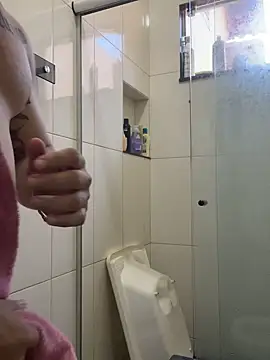 Snapshot of Pikadocee chatting on October 28, 2025, 3:14 pm Pikadocee online show from October 28, 2025, 3:14 pm