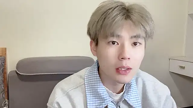 xiaoyang5200 online show from January 18, 2026, 3:38 pm