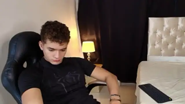 paull george online show from April 18, 2026, 2:43 pm