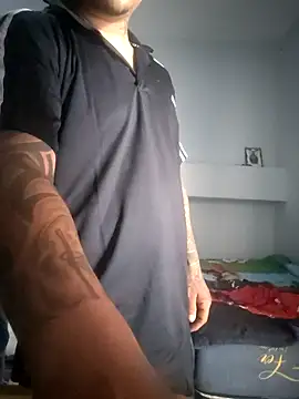 Maratattoo22 online show from September 12, 2025, 7:58 pm