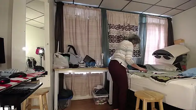 ANALTRAINING4U2 online show from February 25, 2025, 2:11 pm